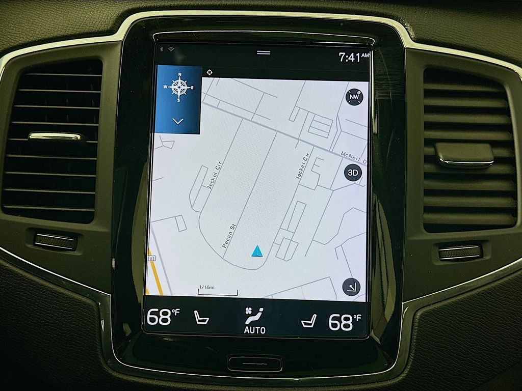 Thumbnail: 2018 Volvo XC90 - 13