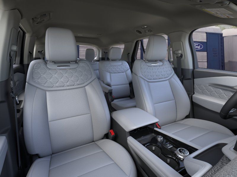 New 2026 Agate Black Metallic Ford Platinum™ image 10