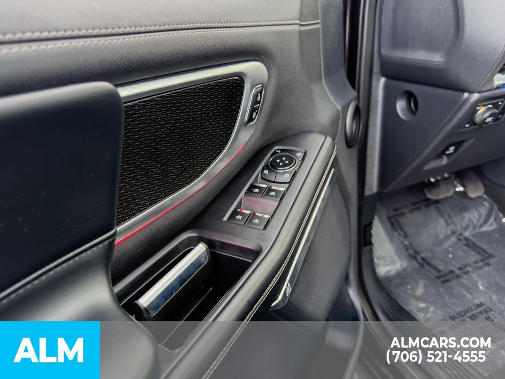 Used 2025 Black Metallic Ford Platinum image 12