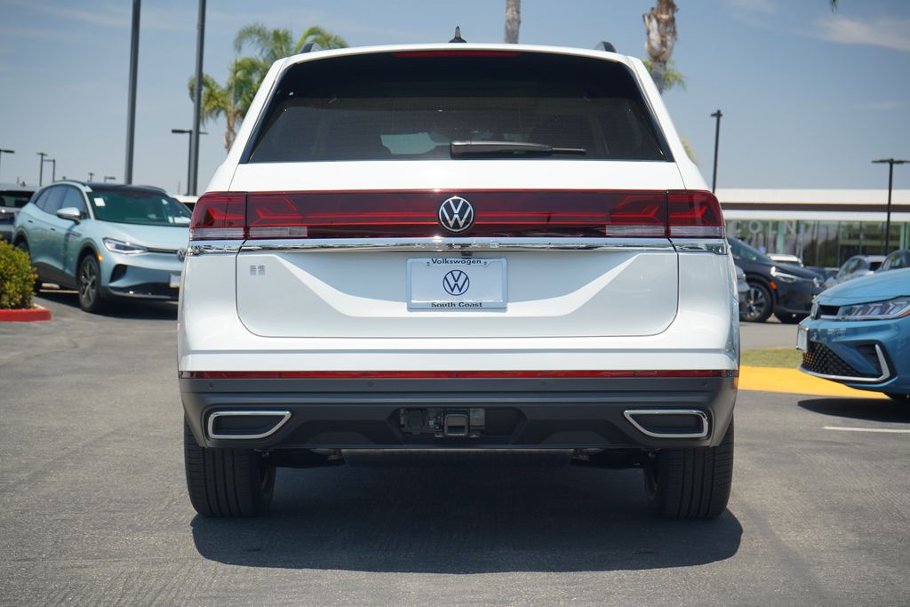 2025 Volkswagen Atlas SE 4