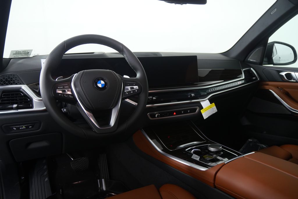 Thumbnail: 2026 BMW X5 - 18