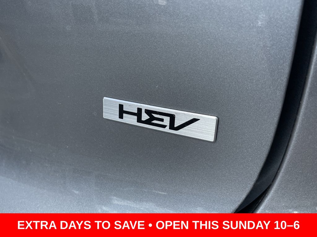 new 2025 Kia Niro car, priced at $27,646