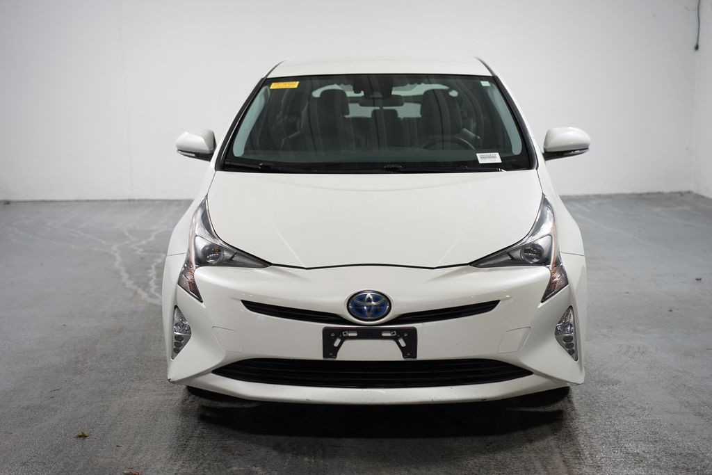 2016 Toyota Prius Three 2