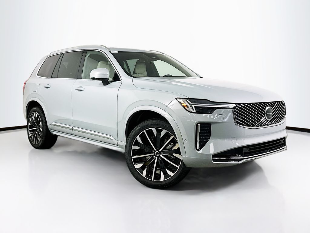 2026 Volvo XC90 B6 Plus 7-Seater