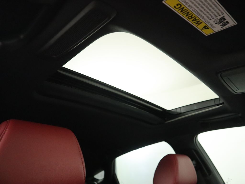 Thumbnail: 2023 Acura Integra - 18