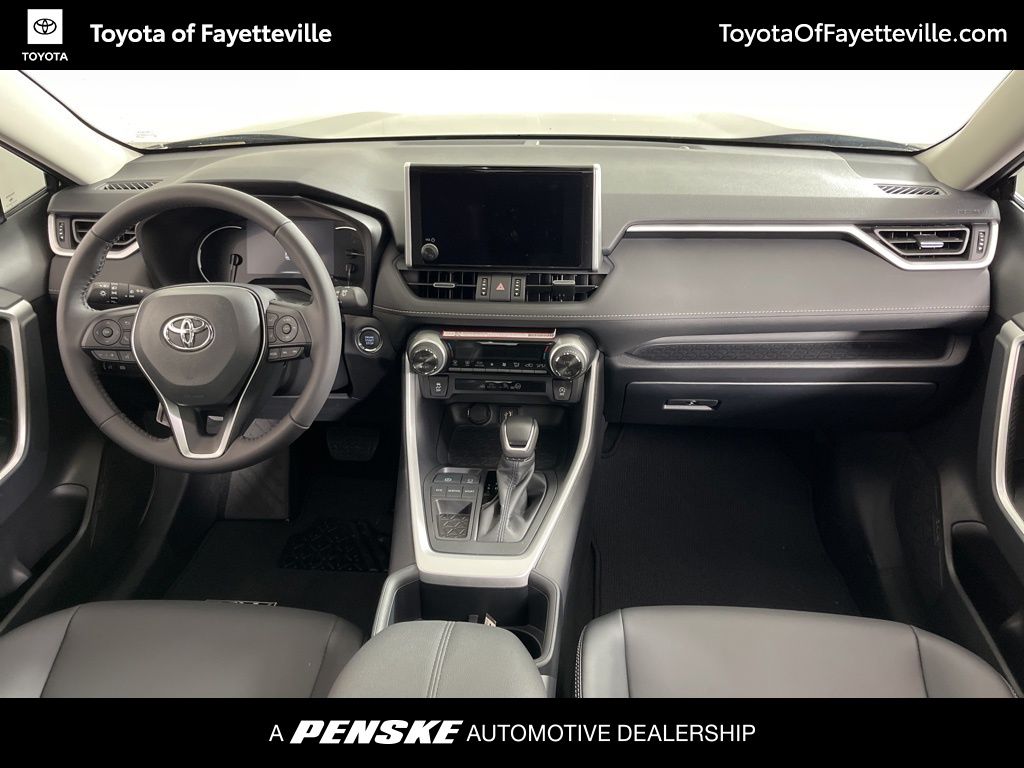 Thumbnail: 2025 Toyota RAV4 - 15