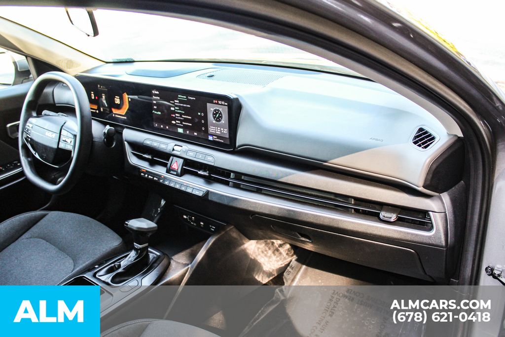 Used 2025 Gray Kia LXS image 23