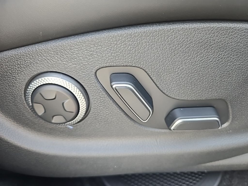 2025 Genesis GV80 3.5T 23