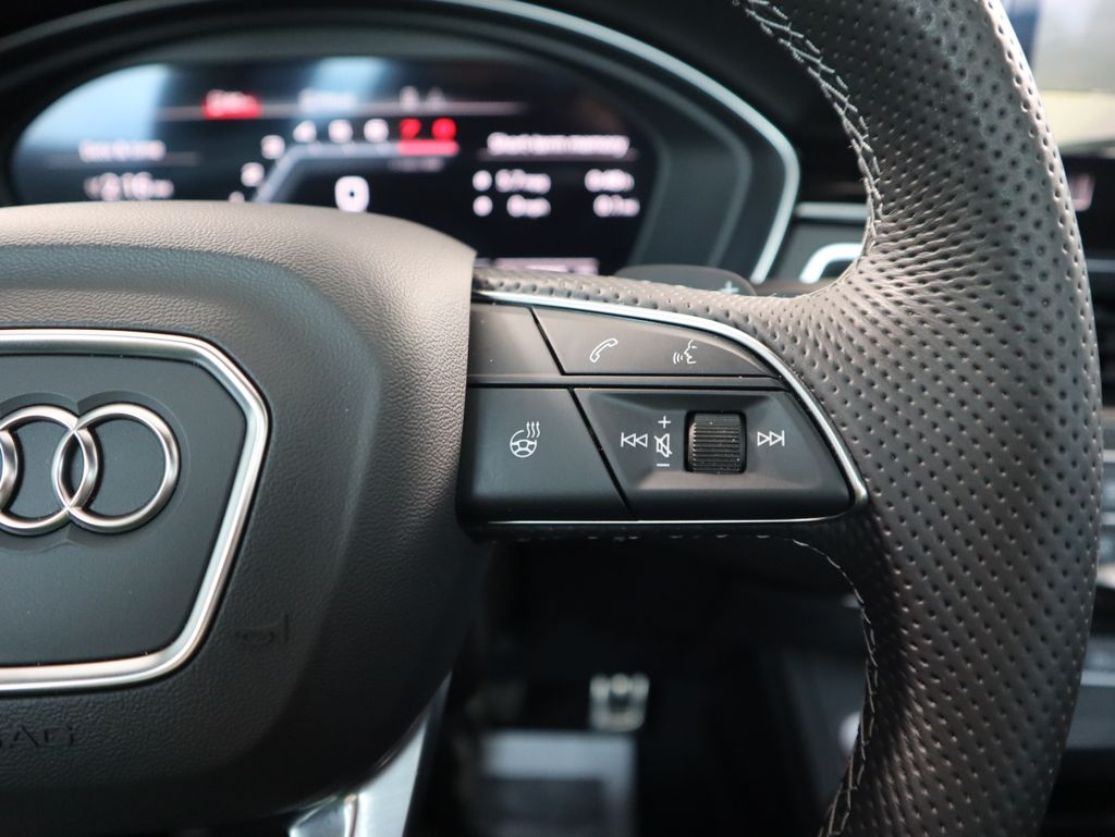 Thumbnail: 2022 Audi S4 - 12