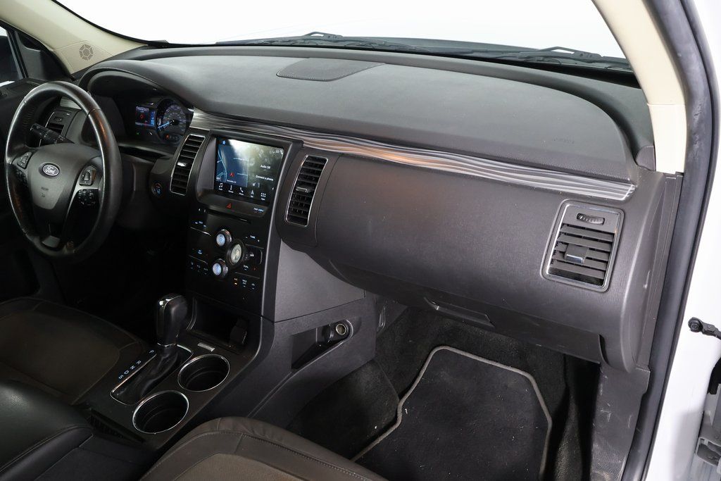 Thumbnail: 2018 Ford Flex - 7