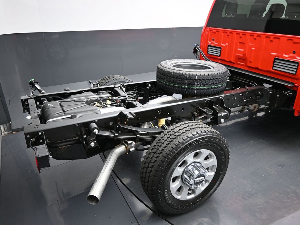 2024 Ford F-350 Super Duty XLT