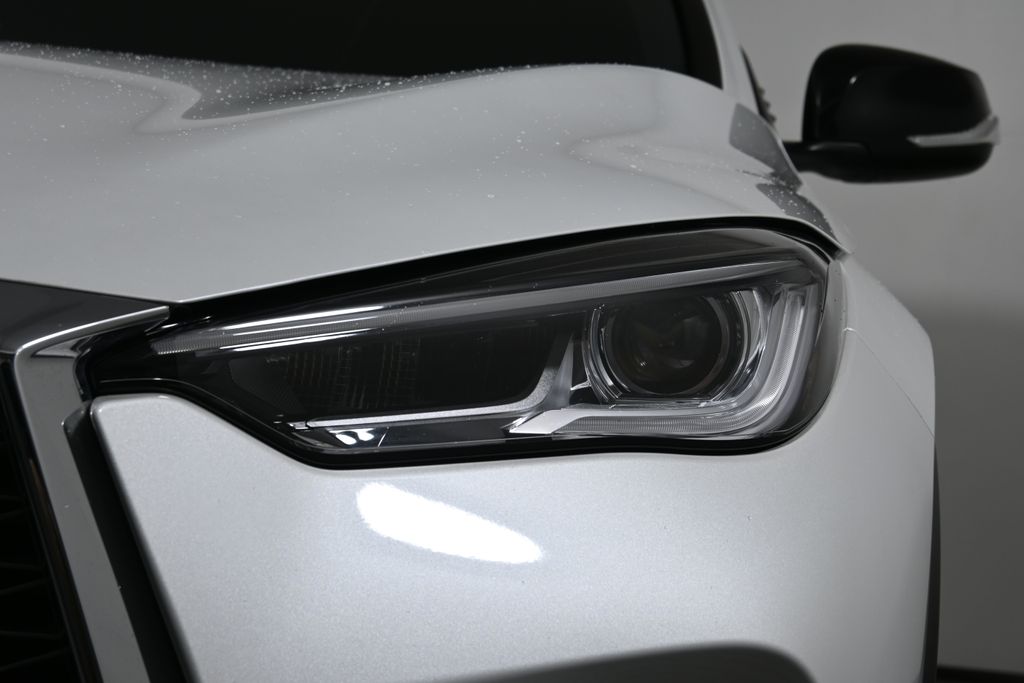 Thumbnail: 2023 INFINITI QX55 - 10