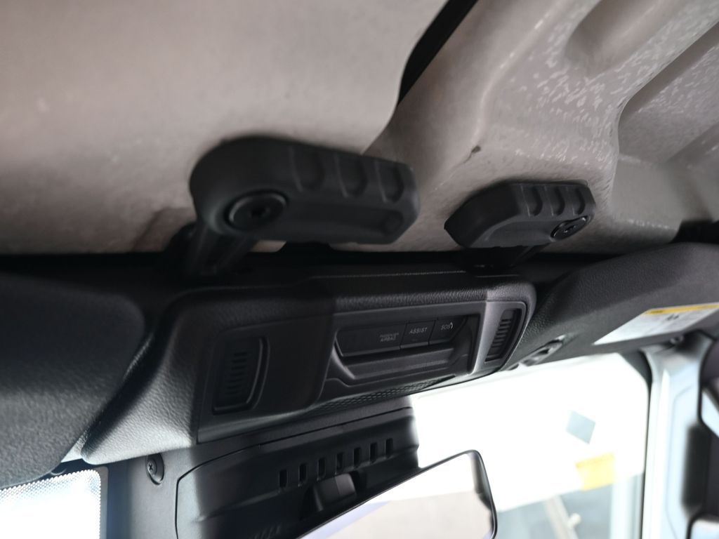 New 2025 Bright White Clearcoat Jeep Sahara image 22