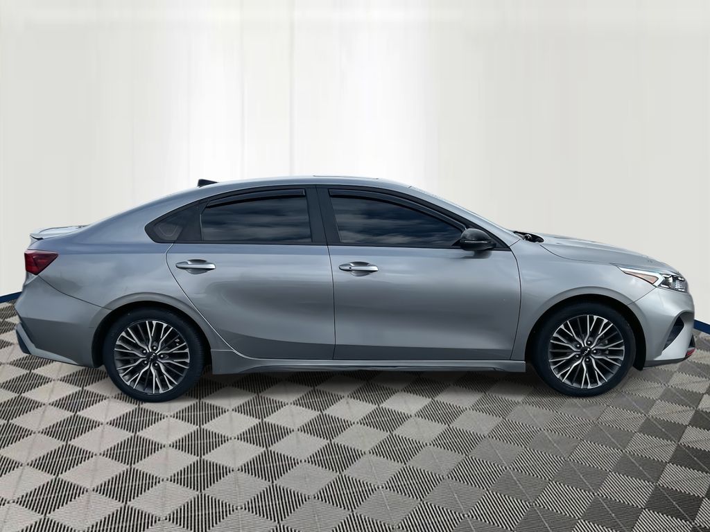 2023 Kia Forte #6