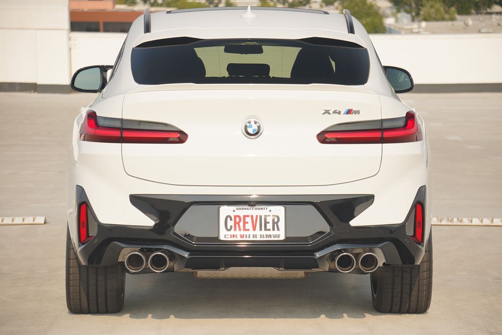 Thumbnail: 2025 BMW X4 - 6