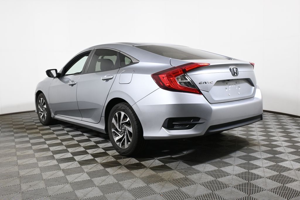 Thumbnail: 2016 Honda Civic - 5