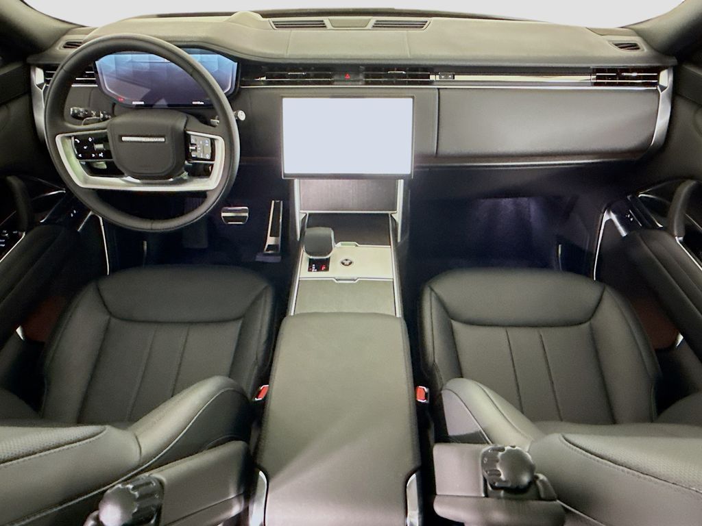 Thumbnail: 2026 Land Rover Range Rover - 13
