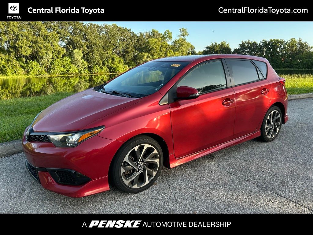 Thumbnail: 2018 Toyota Corolla iM - 1