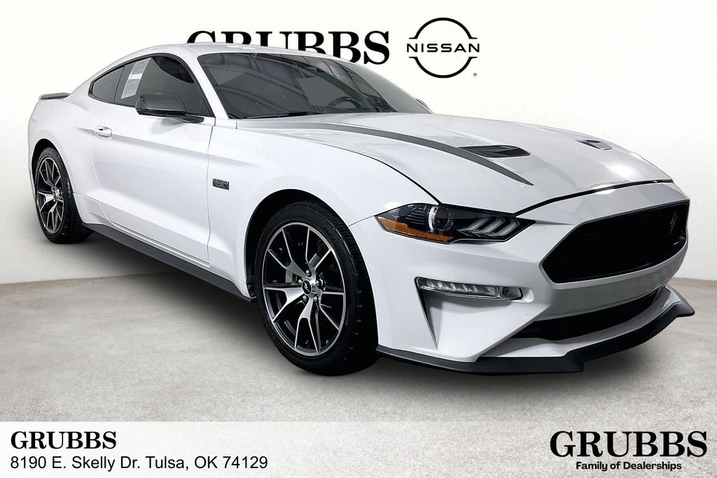 Oxford White 2020 Ford Mustang Coupe Rear-Wheel Drive Automatic