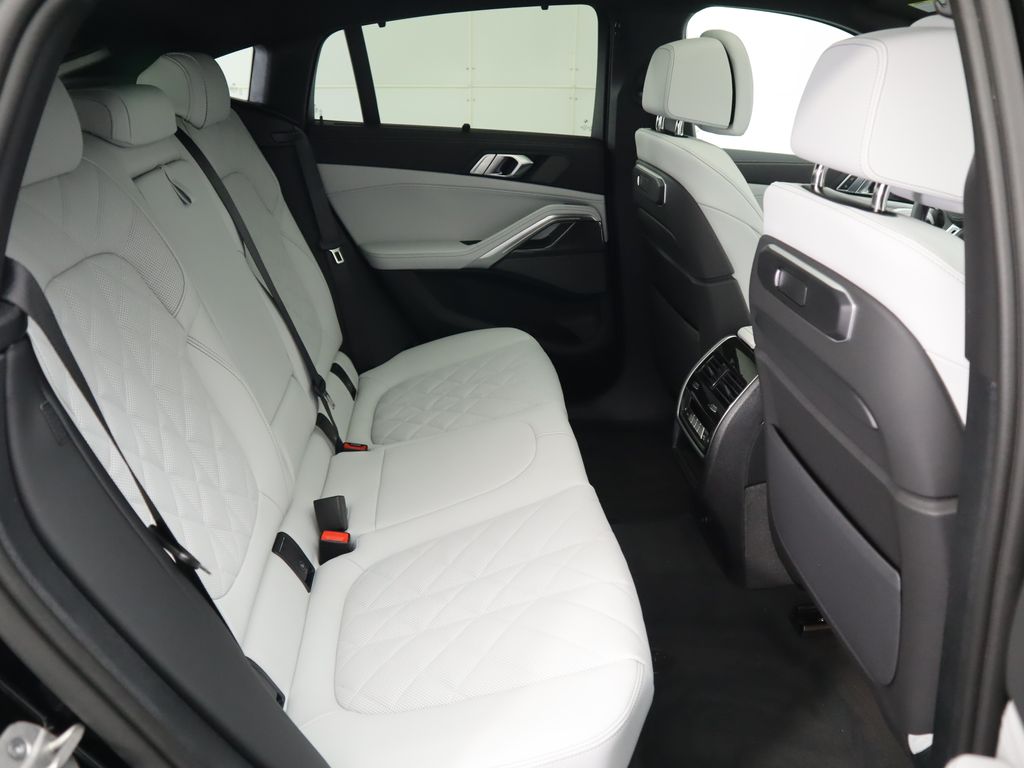 Thumbnail: 2026 BMW X6 - 23