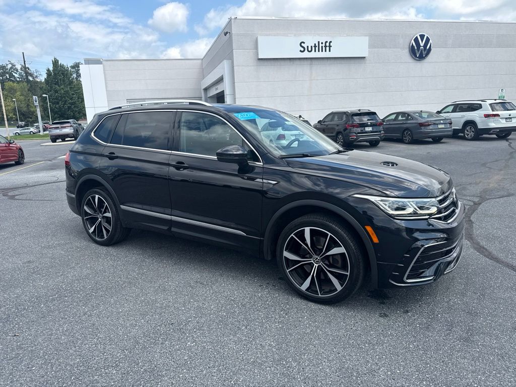 2022 Volkswagen Tiguan 2.0T SEL R-Line Black at Subaru and VW of Moon Township