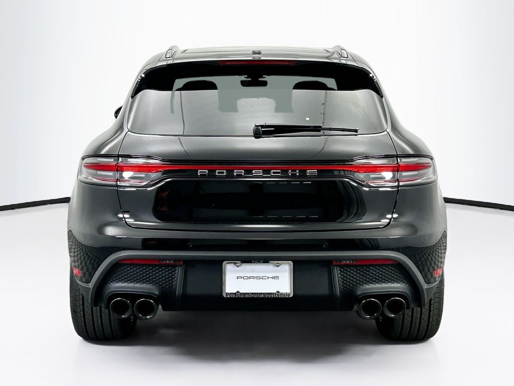 Thumbnail: 2026 Porsche Macan - 6