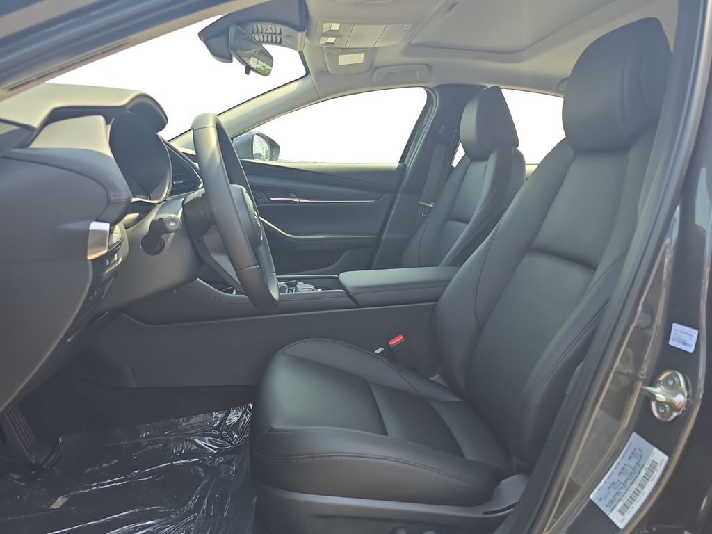 2025 Mazda Mazda3 2.5 S Preferred Package photo