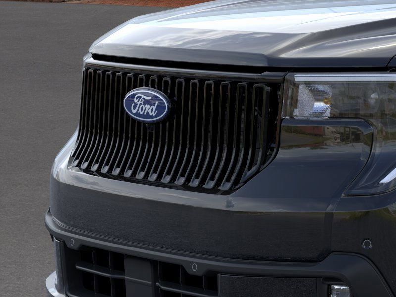 New 2026 Black Ford Lobo High image 18