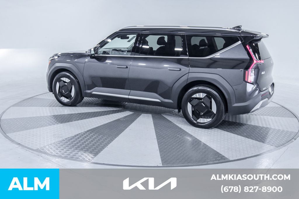 2024 Kia EV9 Wind photo 4
