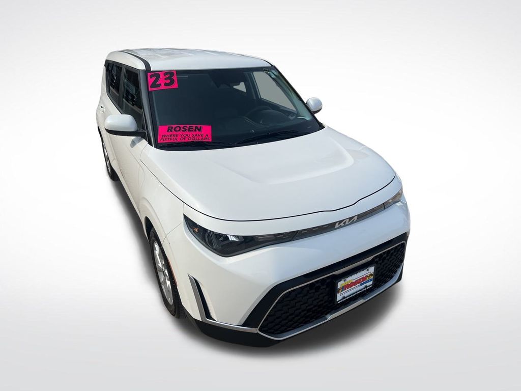 2023 Kia Soul S photo