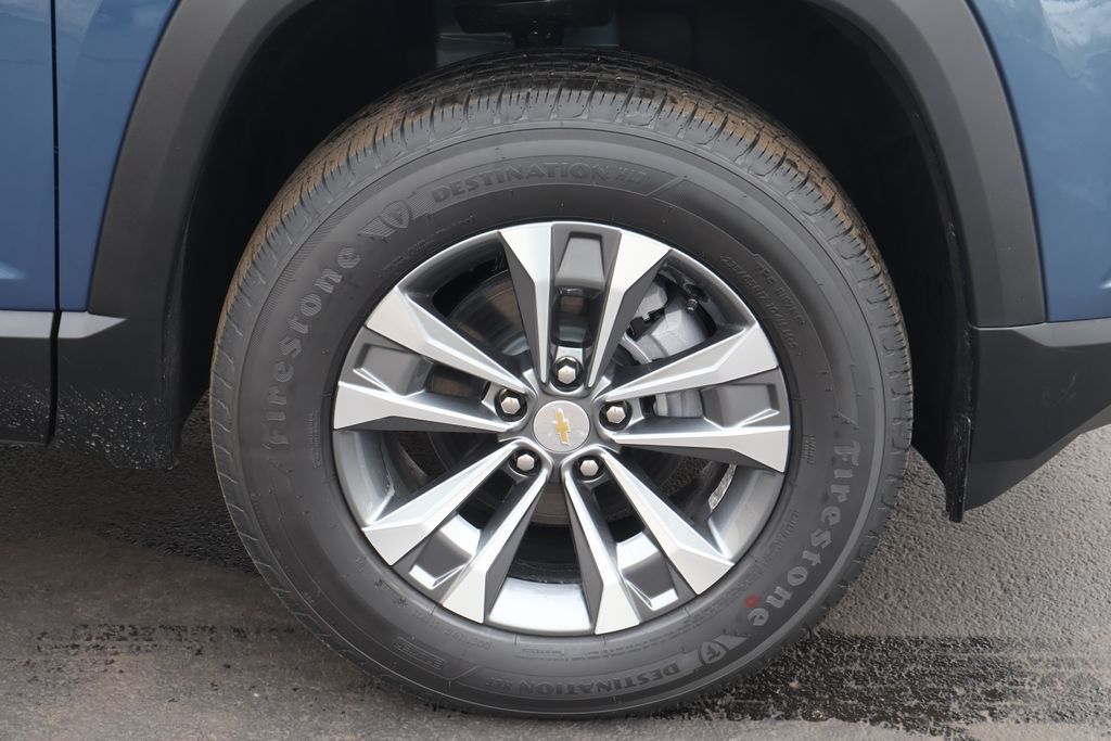 Thumbnail: 2026 Chevrolet Equinox - 11