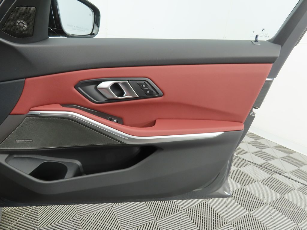 Thumbnail: 2026 BMW 3 Series - 25