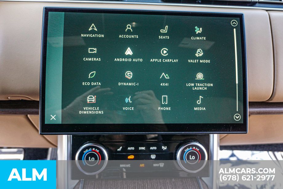 Used 2023 Black Land Rover SE image 34