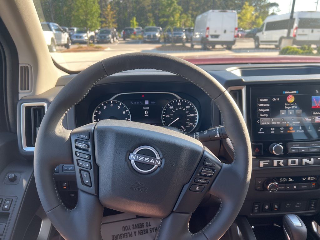 2025 Cardinal Red Metallic Tricoat Nissan Frontier SL RWD Truck