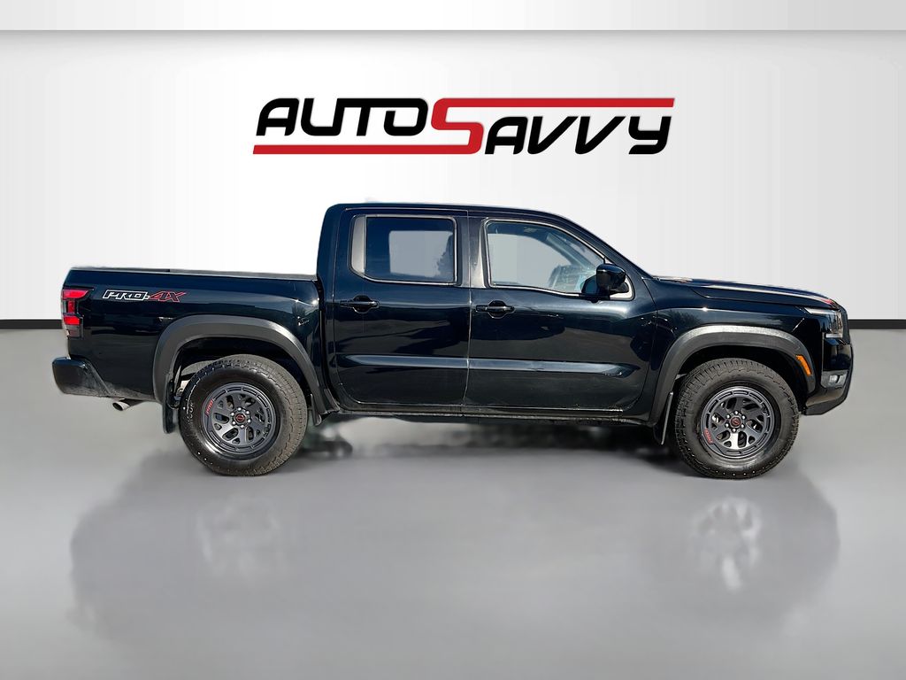 Used 2025 Black Nissan PRO-4X image 8