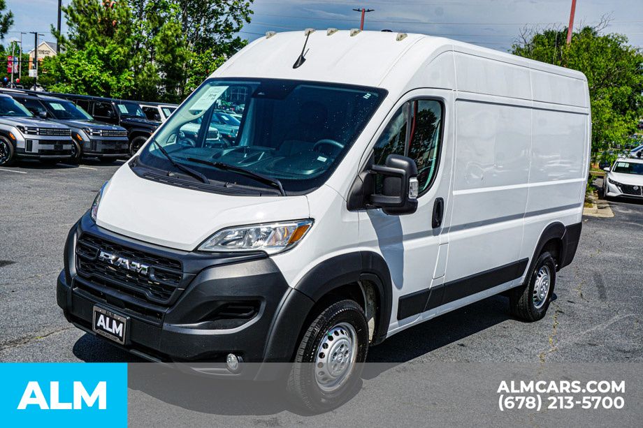 Used 2025 White Ram High Roof image 16