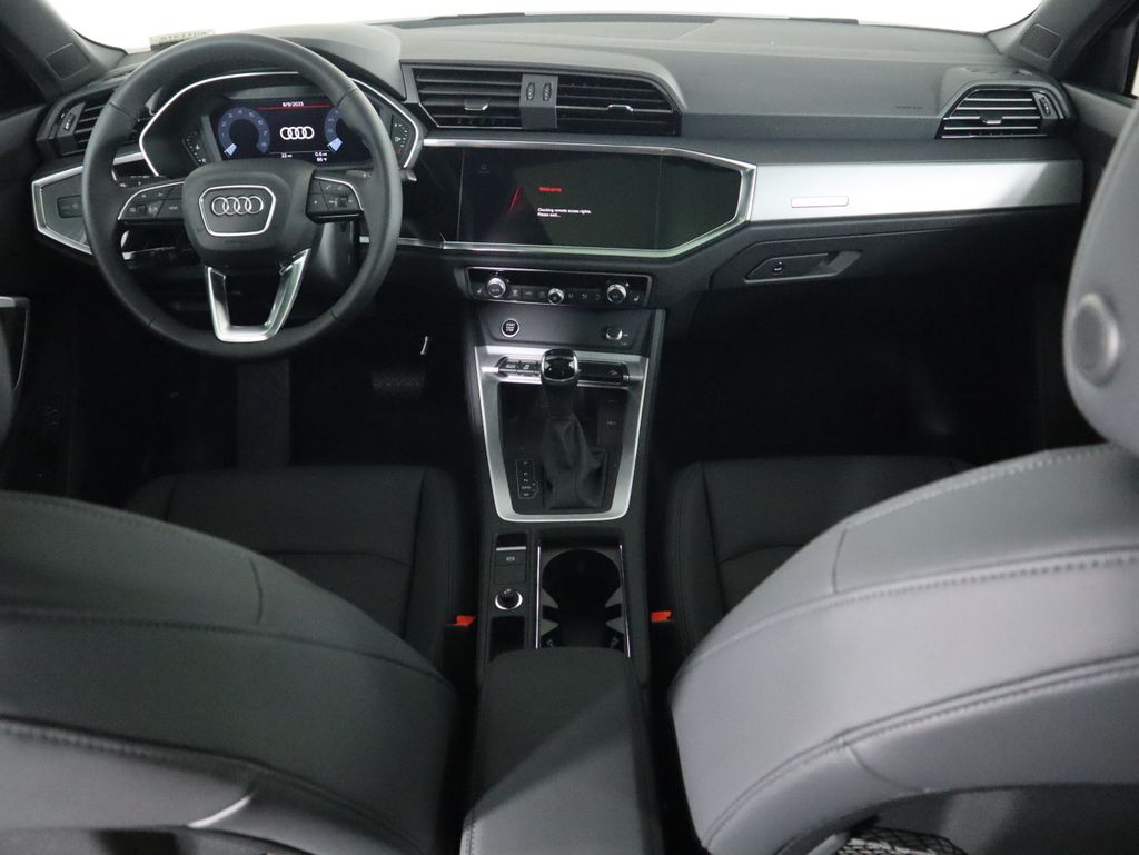 Thumbnail: 2025 Audi Q3 - 14