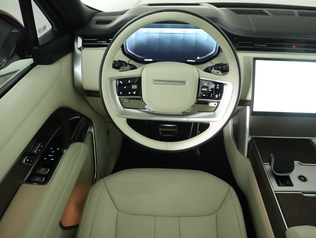 Thumbnail: 2026 Land Rover Range Rover - 11