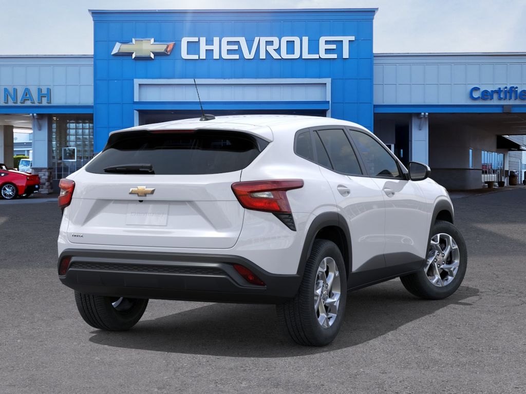 2026 Chevrolet Trax LS