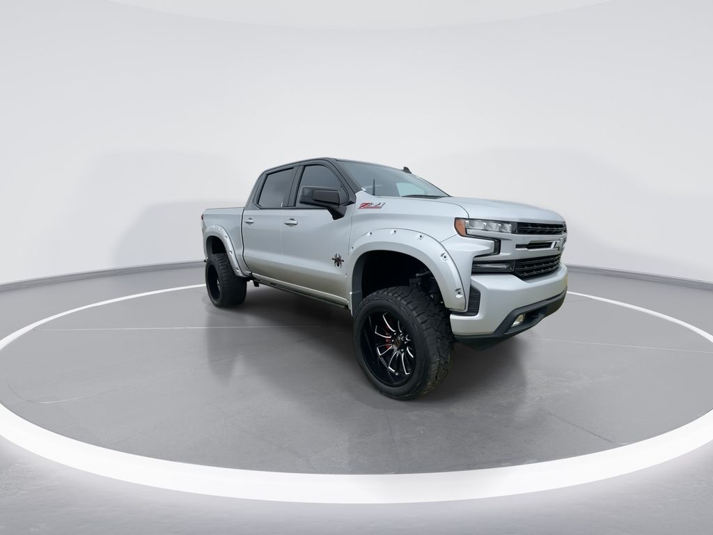 Used 2020 Silver Chevrolet RST image 2
