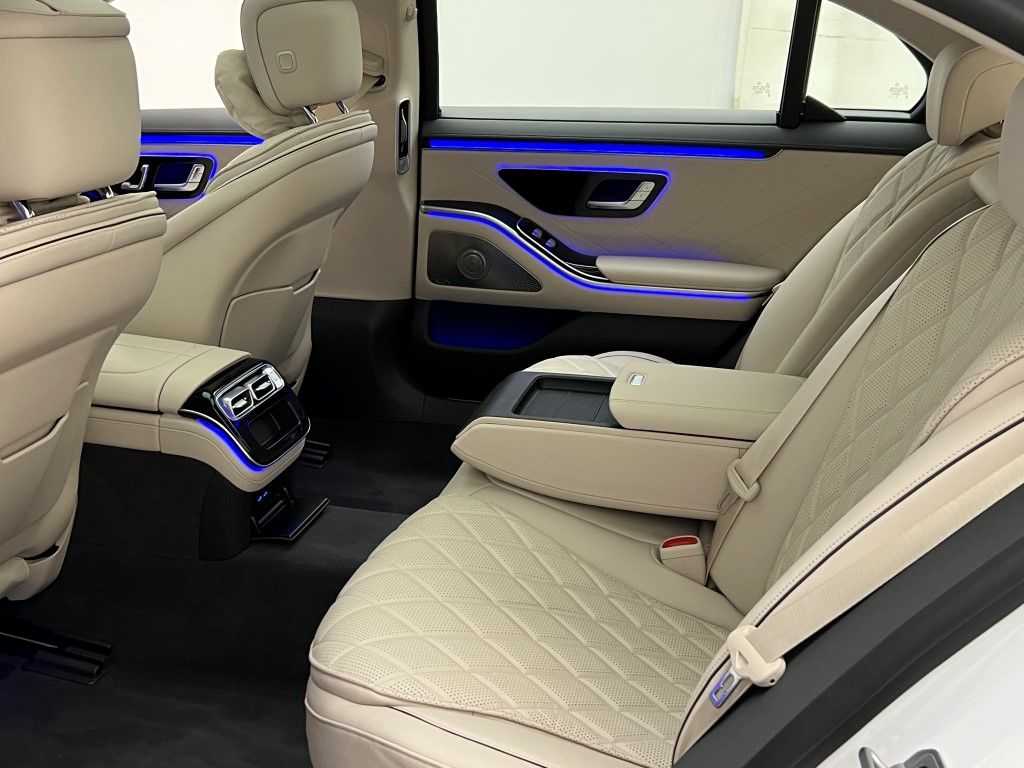 Thumbnail: 2024 Mercedes-Benz S-Class - 25