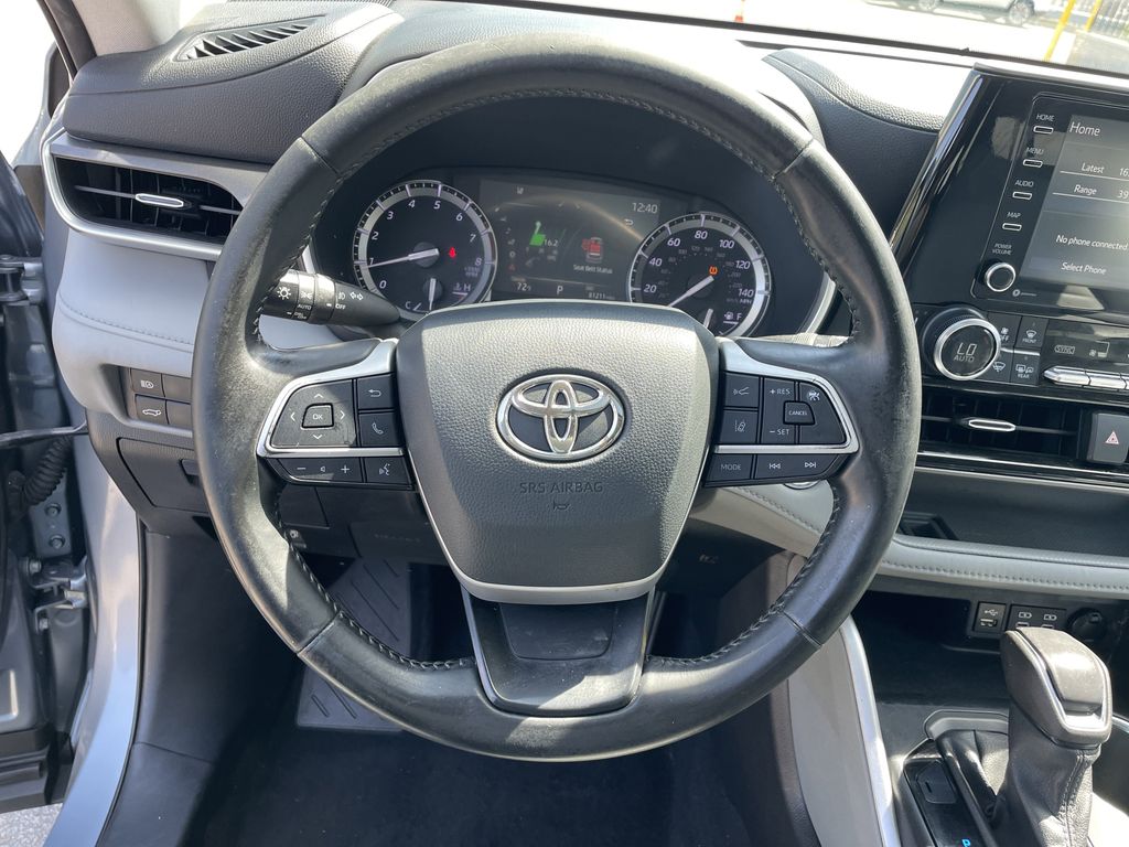 Used 2022 Toyota Highlander SUV