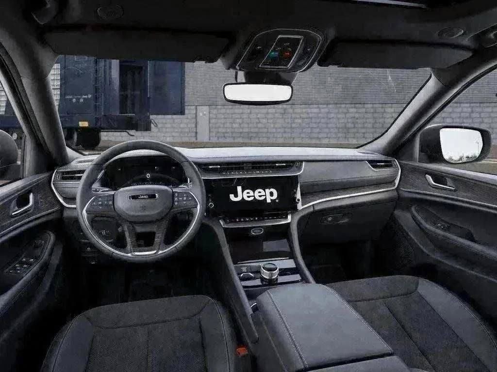 New 2026 Jeep Grand Cherokee SUV