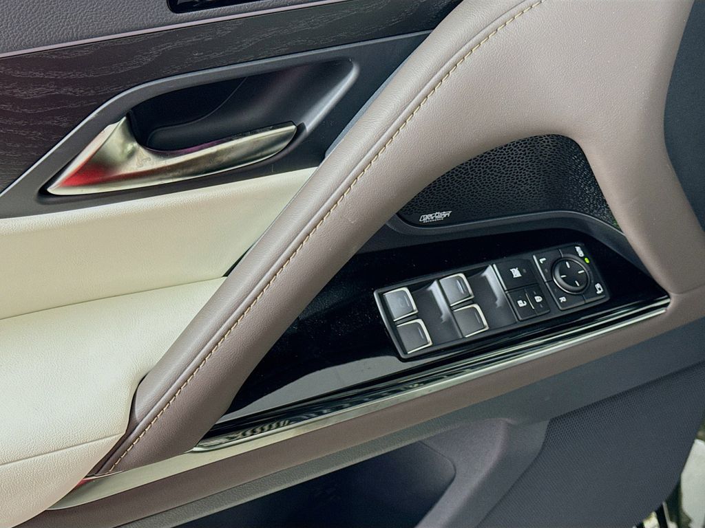 Thumbnail: 2026 Lexus LX - 20