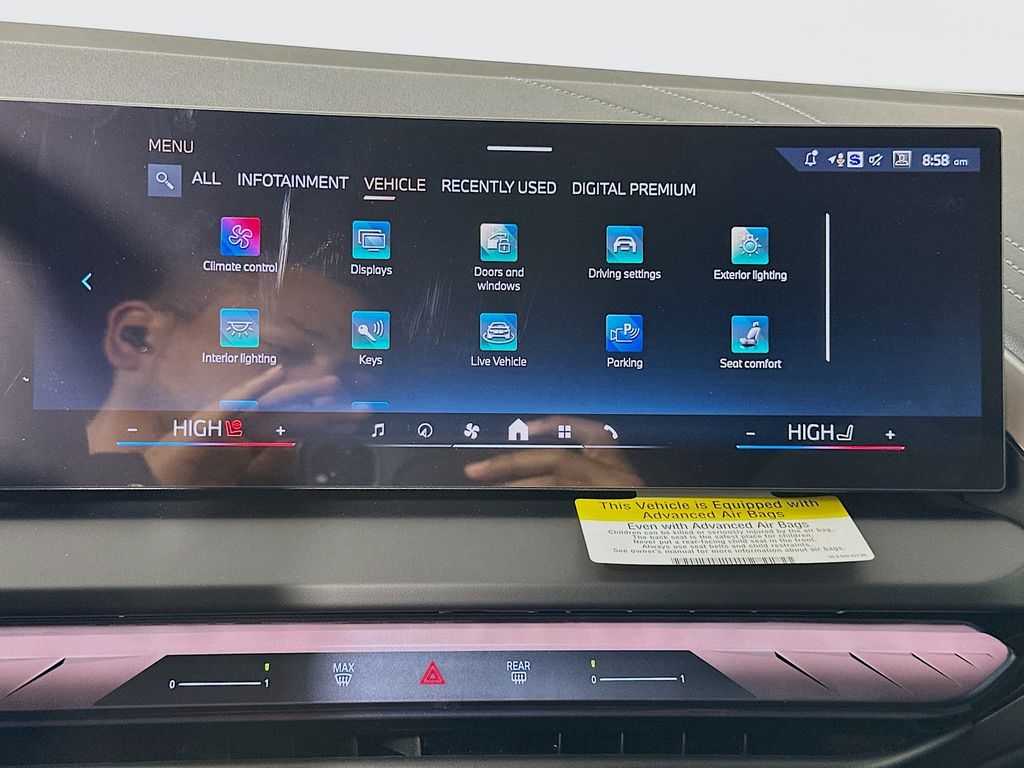 Thumbnail: 2026 BMW X3 - 11