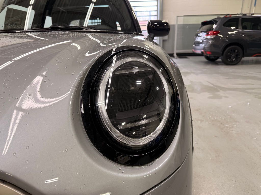 Thumbnail: 2026 MINI Cooper - 9