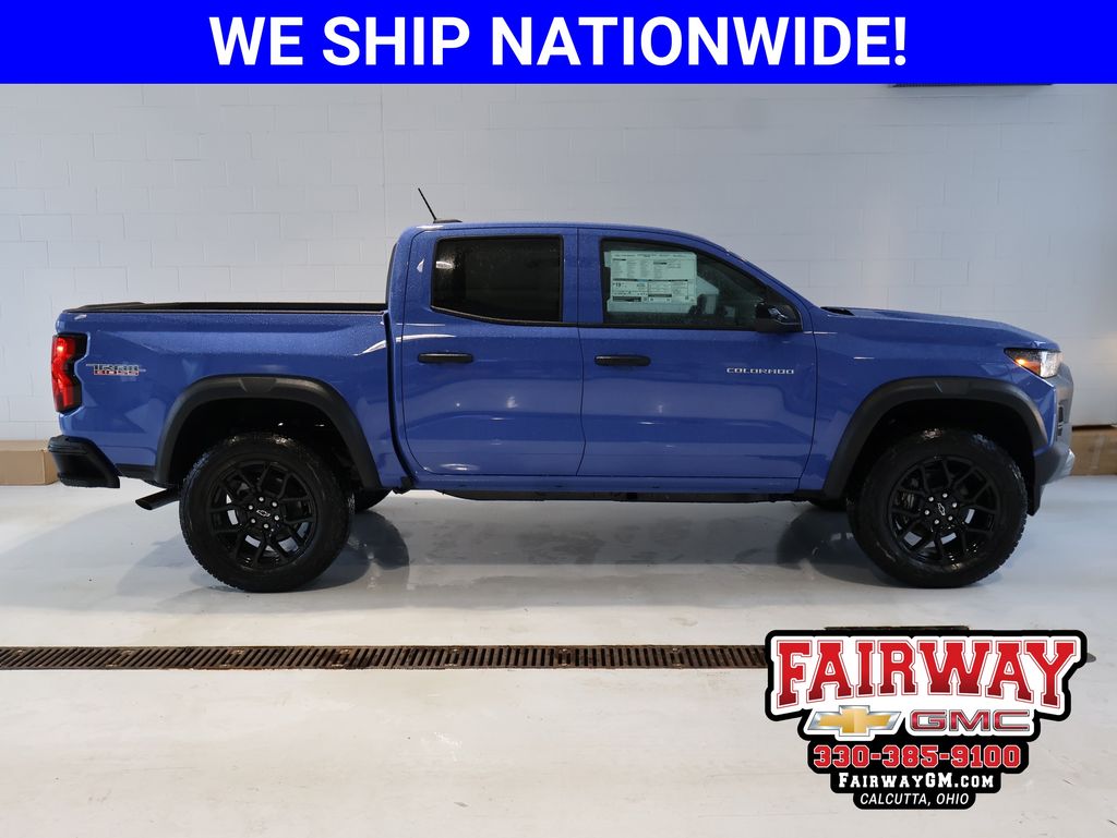 Reef Blue Metallic 2026 Chevrolet Colorado Pickup Truck Four-Wheel Drive 8-Speed Automatic