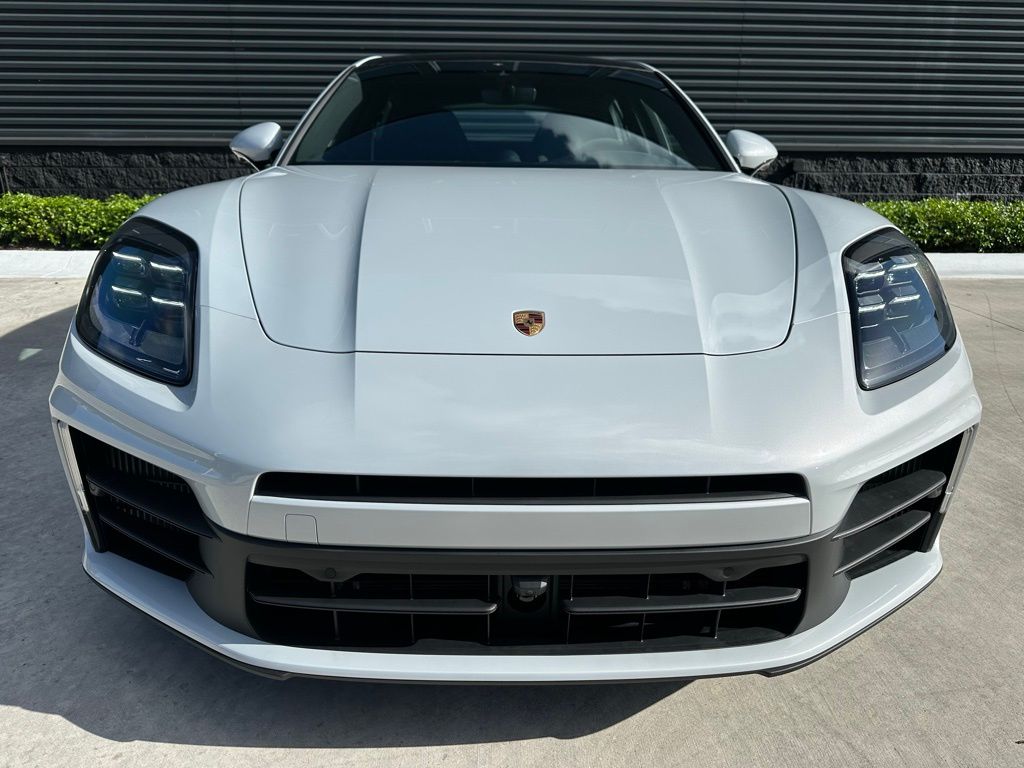 Thumbnail: 2025 Porsche Panamera - 7