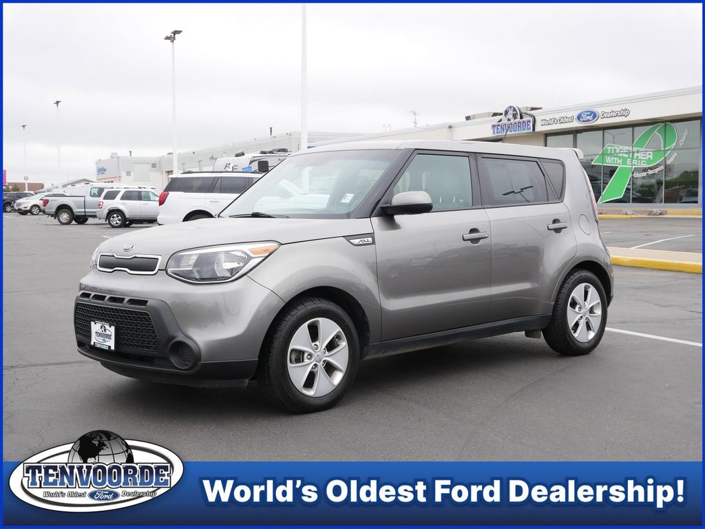 Titanium Gray 2016 Kia Soul Base Wagon Front-Wheel Drive 6-Speed Automatic