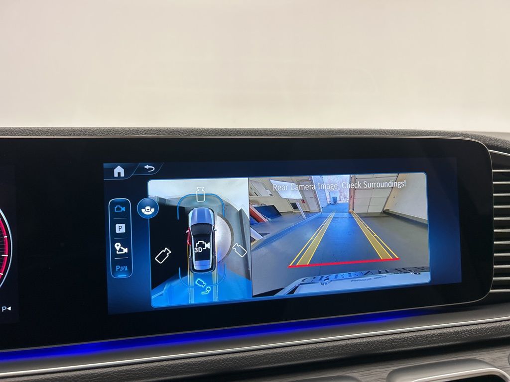 Thumbnail: 2026 Mercedes-Benz GLE - 18